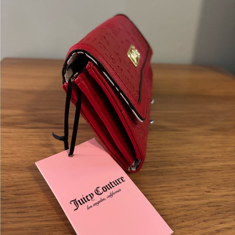 Juicy Couture Deboss Red Faux Leather Embossed Logo Flap Clutch Wallet NWT - Picture 5 of 13